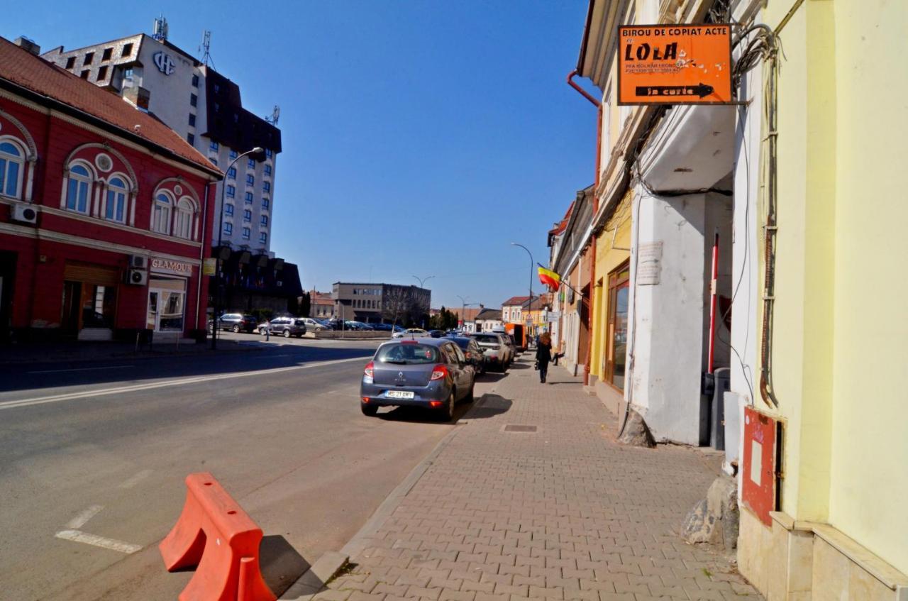 Apartament 7 Central Targu-Mures Bagian luar foto