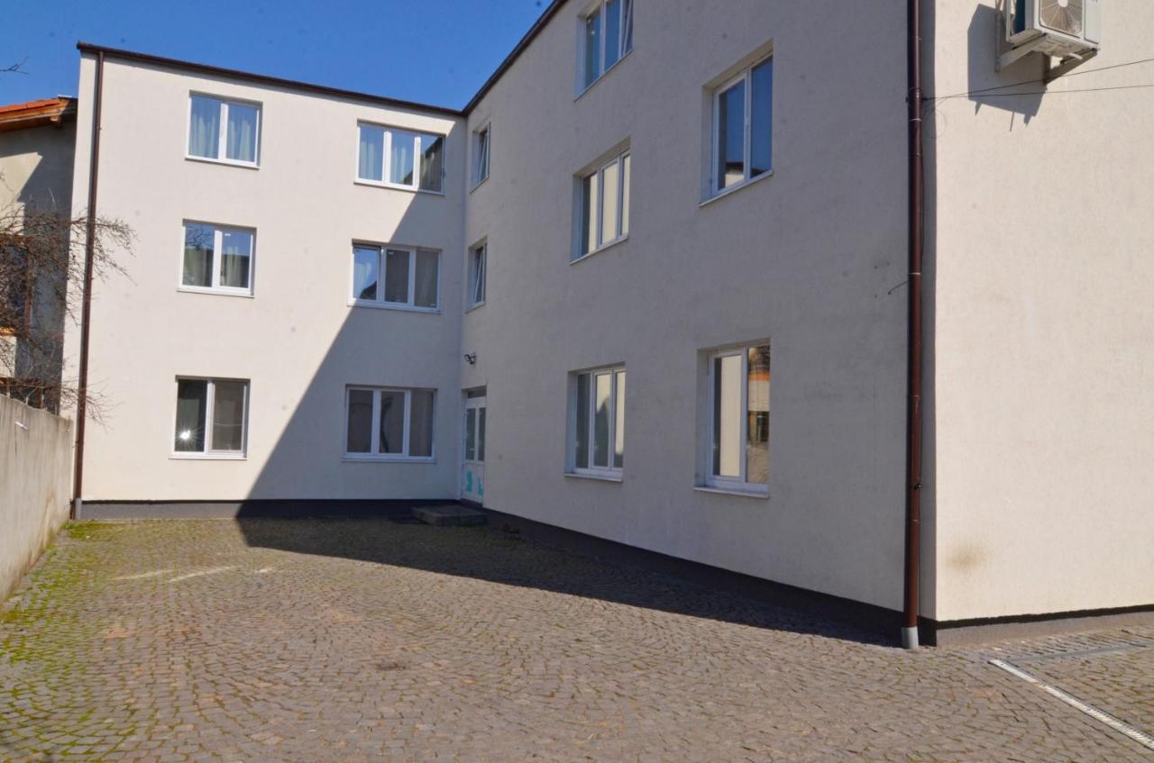 Apartament 7 Central Targu-Mures Bagian luar foto